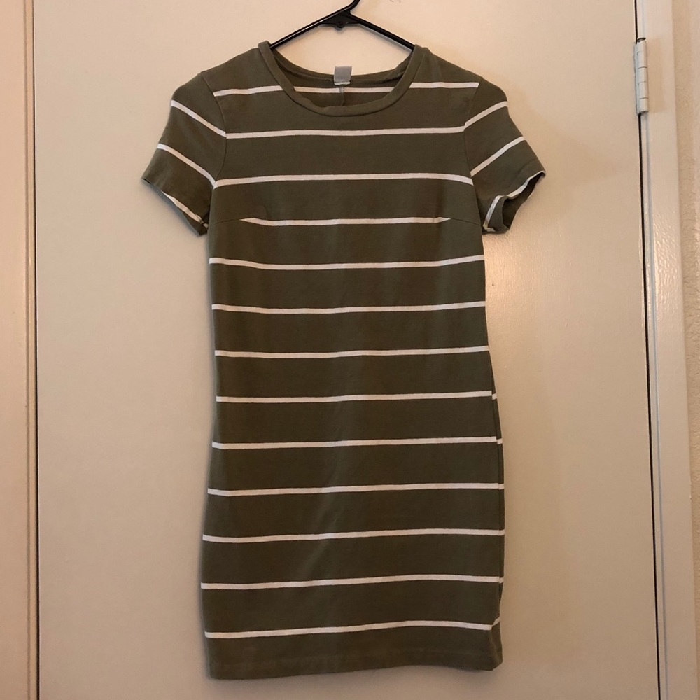 Old Navy Striped T-Shirt Dress